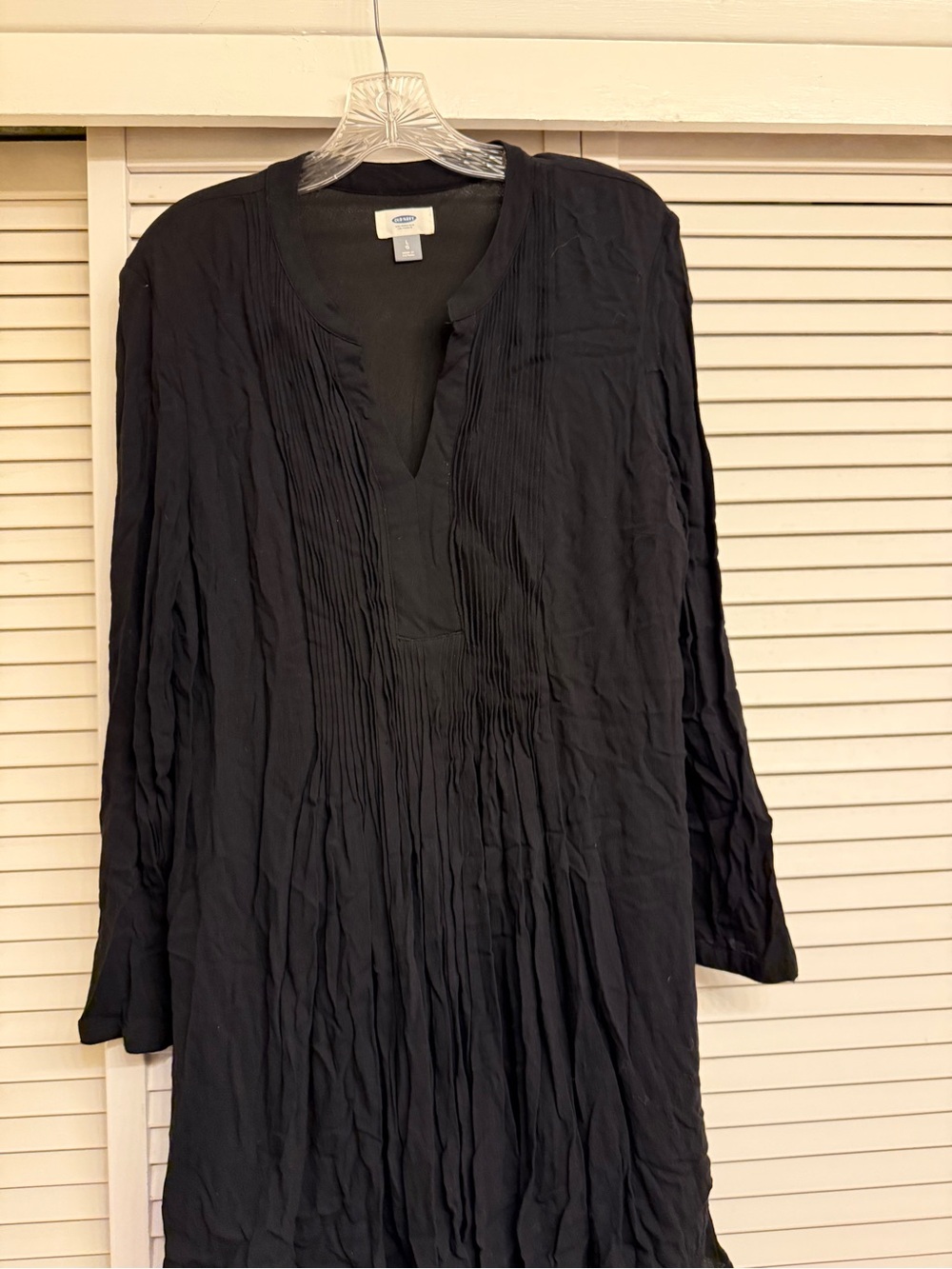 Old Navy Black Long-Sleeve Pleated V-Neck Dress Women’s Sz L